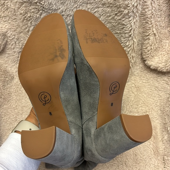 Chinese Laundry Bootie Women's 8 Gray Kipper Split Suede Slouchy Pull on - Picture 6 of 11